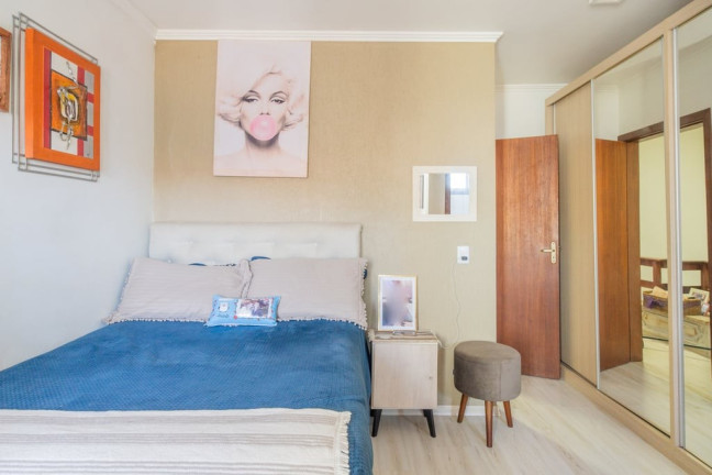 Imagem Casa com 2 Quartos à Venda, 127 m² em Vila Nova - Porto Alegre