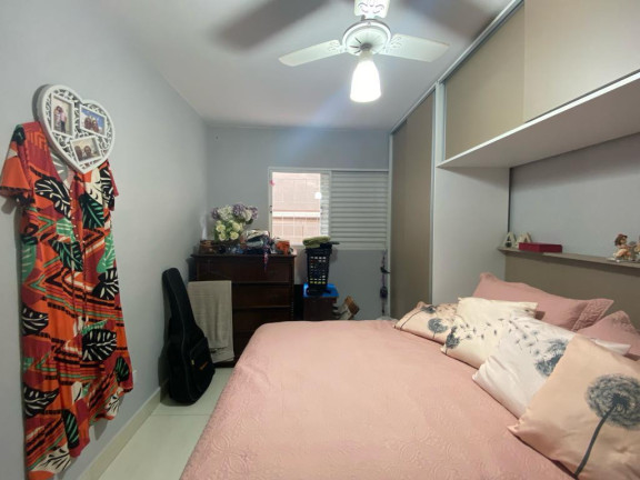 Imagem Apartamento com 3 Quartos à Venda, 10 m² em Monte Castelo - Campo Grande
