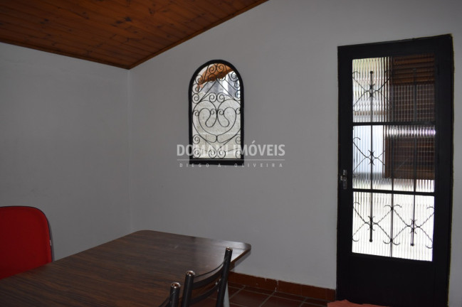 Imagem Casa com 4 Quartos à Venda, 183 m² em Região Da Abernéssia - Campos Do Jordão