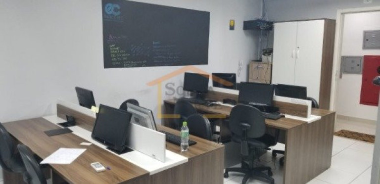 Sala Comercial à Venda ou Locação, 50 m² em Santana - São Paulo