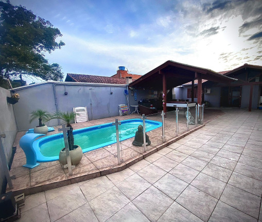 Imagem Casa com 4 Quartos à Venda, 166 m² em Jardim Das Flores - Campo Bom Imagem Casa com 4 Quartos à Venda, 166 m² em Jardim Das Flores - Campo Bom
