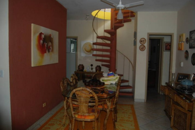 Imagem Imóvel com 3 Quartos à Venda, 180 m² em Jardim Três Marias - Guarujá Imagem Imóvel com 3 Quartos à Venda, 180 m² em Jardim Três Marias - Guarujá