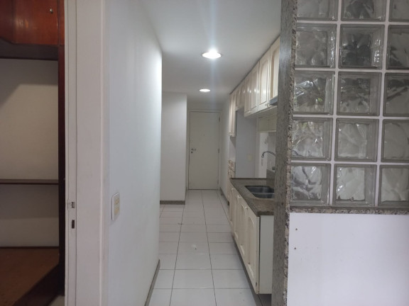 Imagem Apartamento com 3 Quartos à Venda, 135 m² em Lagoa - Rio De Janeiro Imagem Apartamento com 3 Quartos à Venda, 135 m² em Lagoa - Rio De Janeiro