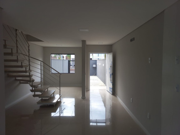 Imagem Imóvel com 3 Quartos à Venda, 101 m² em Bom Retiro - Joinville Imagem Imóvel com 3 Quartos à Venda, 101 m² em Bom Retiro - Joinville