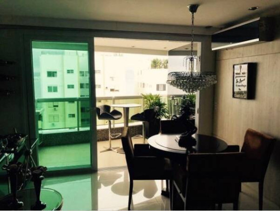 Imagem Apartamento com 3 Quartos à Venda, 160 m² em Agronomica - Florianópolis Imagem Apartamento com 3 Quartos à Venda, 160 m² em Agronomica - Florianópolis