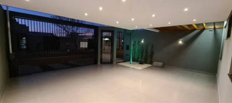 Imagem Casa com 3 Quartos à Venda, 200 m² em Jardim Oriental - Maringá