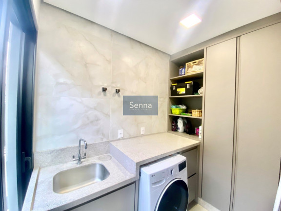 Imagem Casa com 3 Quartos à Venda,  em Jardim Novo Mundo - Jundiaí