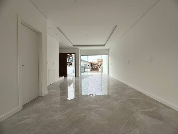 Imagem Casa com 3 Quartos à Venda, 121 m² em Costeira - Balneário Barra Do Sul