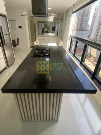 Imagem Apartamento com 3 Quartos à Venda, 115 m² em Balneário Perequê - Porto Belo Imagem Apartamento com 3 Quartos à Venda, 115 m² em Balneário Perequê - Porto Belo