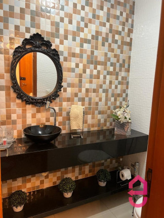 Imagem Casa de Condomínio com 3 Quartos à Venda,  em Parque Amazônia - Goiânia