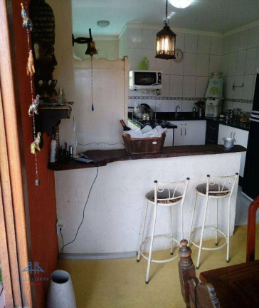 Imagem Casa com 2 Quartos à Venda, 180 m² em Rio Tavares - Florianópolis