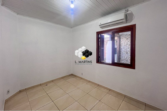 Imagem Casa com 2 Quartos à Venda, 45 m² em Olaria - Canoas