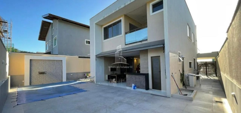 Imagem Casa com 3 Quartos à Venda, 282 m² em Coaçu - Eusébio