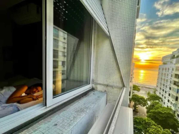 Imagem Apartamento com 2 Quartos à Venda, 65 m² em Copacabana - Rio De Janeiro Imagem Apartamento com 2 Quartos à Venda, 65 m² em Copacabana - Rio De Janeiro
