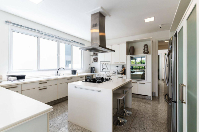 Imagem Casa com 4 Quartos à Venda, 1.176 m² em Residencial Três (tamboré) - Santana De Parnaíba Imagem Casa com 4 Quartos à Venda, 1.176 m² em Residencial Três (tamboré) - Santana De Parnaíba