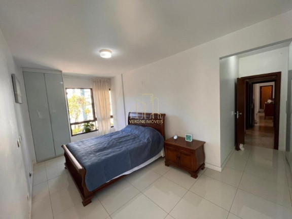 Imagem Imóvel com 4 Quartos à Venda, 327 m² em Itaigara - Salvador Imagem Imóvel com 4 Quartos à Venda, 327 m² em Itaigara - Salvador