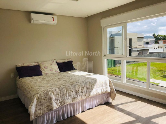 Imagem Casa de Condomínio com 4 Quartos à Venda, 286 m² em Santa Regina - Camboriú Imagem Casa de Condomínio com 4 Quartos à Venda, 286 m² em Santa Regina - Camboriú
