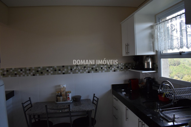 Imagem Imóvel com 2 Quartos à Venda, 55 m² em Região Da Abernéssia - Campos Do Jordão