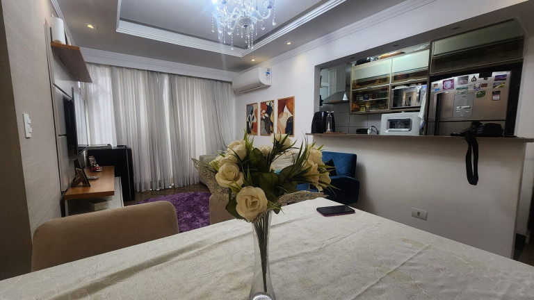 Imagem Apartamento com 2 Quartos à Venda, 67 m² em Encruzilhada - Santos