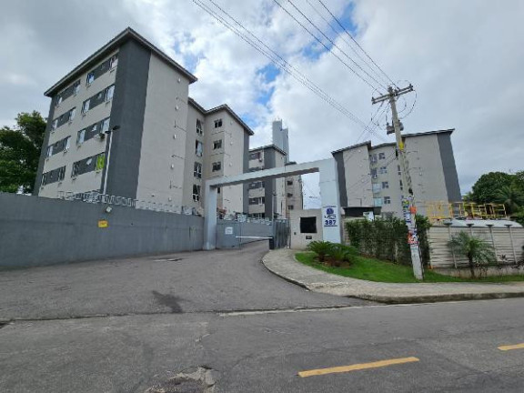 Imagem Apartamento com 2 Quartos à Venda, 55 m² em Santa Cruz - Rio De Janeiro