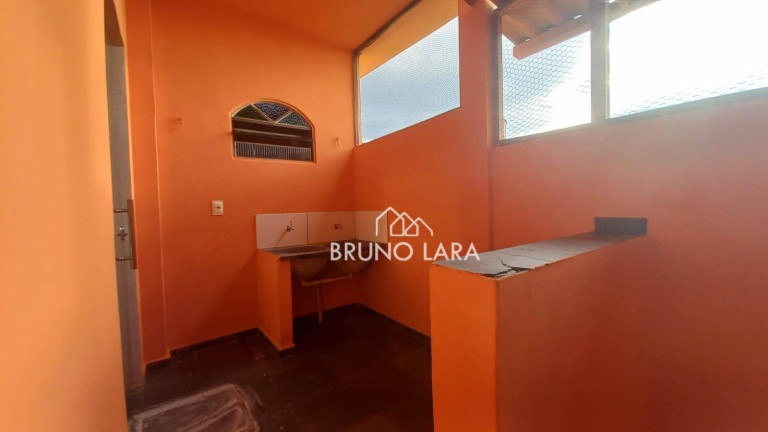 Imagem Casa com 6 Quartos à Venda, 180 m² em Senhora De Fátima - Betim Imagem Casa com 6 Quartos à Venda, 180 m² em Senhora De Fátima - Betim