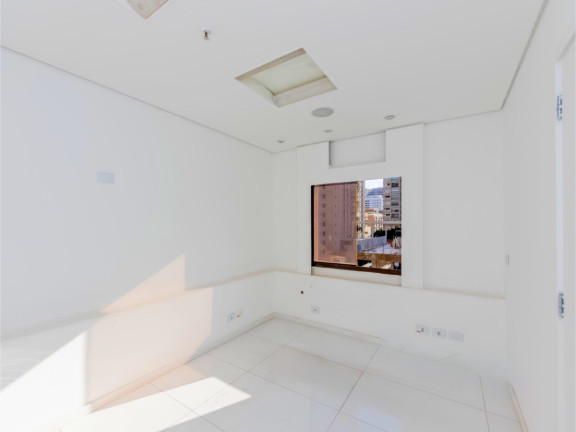 Imagem Ponto Comercial à Venda, 47 m² em Vila Nova Conceição - São Paulo Imagem Ponto Comercial à Venda, 47 m² em Vila Nova Conceição - São Paulo