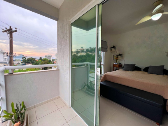 Imagem Casa de Condomínio com 5 Quartos à Venda, em Charitas - Niterói Imagem Casa de Condomínio com 5 Quartos à Venda, em Charitas - Niterói
