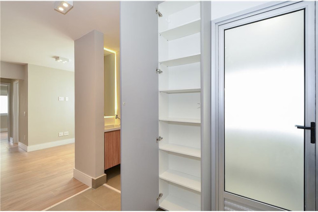 Imagem Apartamento com 2 Quartos à Venda, 70 m² em Moema - São Paulo