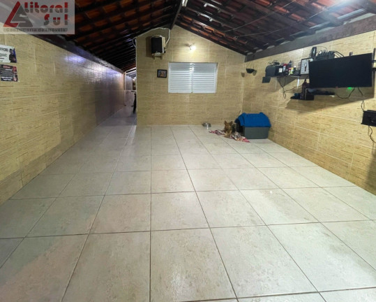 Imagem Casa com 4 Quartos à Venda, em Quietude - Praia Grande Imagem Casa com 4 Quartos à Venda, em Quietude - Praia Grande