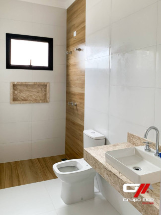 Imagem Casa com 3 Quartos à Venda, 300 m² em Piracangaguá - Taubaté Imagem Casa com 3 Quartos à Venda, 300 m² em Piracangaguá - Taubaté