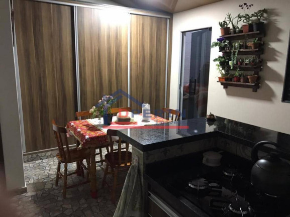 Imagem Casa com 3 Quartos à Venda, 165 m² em Jardim Jockey Clube - São Carlos
