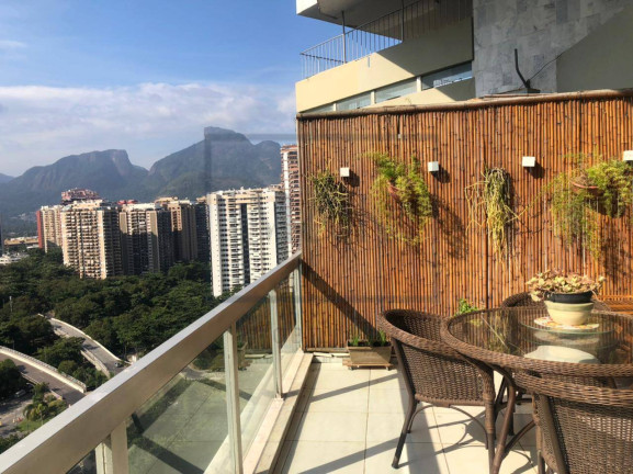 Imagem Apartamento com 3 Quartos à Venda, 241 m² em Barra Da Tijuca - Rio De Janeiro