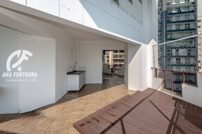 Imagem Apartamento com 3 Quartos à Venda, 238 m² em Centro - Balneário Camboriú Imagem Apartamento com 3 Quartos à Venda, 238 m² em Centro - Balneário Camboriú
