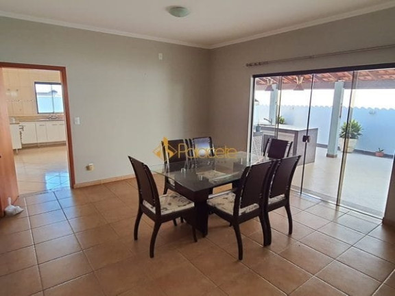 Imagem Casa com 3 Quartos à Venda, 432 m² em Nossa Senhora Do Perpétuo Socorro - Pindamonhangaba