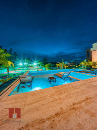 Imagem Casa com 5 Quartos à Venda, 950 m² em Tamboré - Santana De Parnaíba Imagem Casa com 5 Quartos à Venda, 950 m² em Tamboré - Santana De Parnaíba