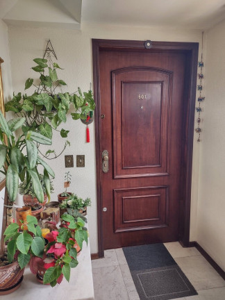 Imagem Imóvel com 3 Quartos à Venda,  em Independência - Porto Alegre