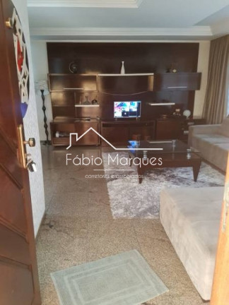 Imagem Sobrado com 5 Quartos à Venda, em Vila Antonieta - São Paulo Imagem Sobrado com 5 Quartos à Venda, em Vila Antonieta - São Paulo