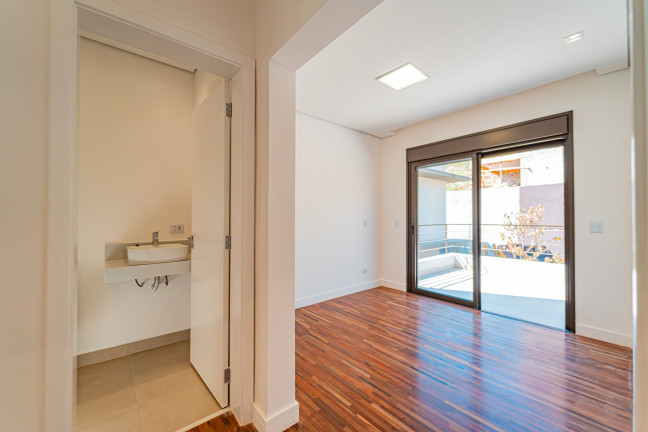 Imagem Casa com 4 Quartos à Venda, 371 m² em Paisagem Renoir - Cotia Imagem Casa com 4 Quartos à Venda, 371 m² em Paisagem Renoir - Cotia