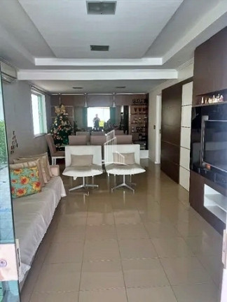 Foto do imóvel Casa de Condomínio com 4 Quartos à Venda, 200 m² em Sapiranga (coité) - Fortaleza