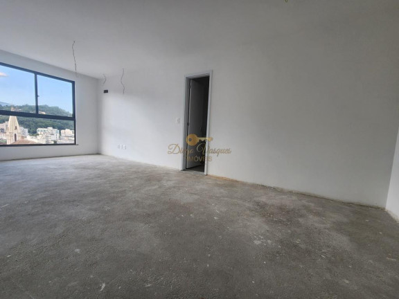 Imagem Apartamento com 3 Quartos à Venda, 158 m² em Várzea - Teresópolis