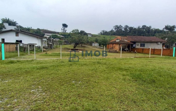 Terreno à Venda,  em Jacu Açu - Guaramirim