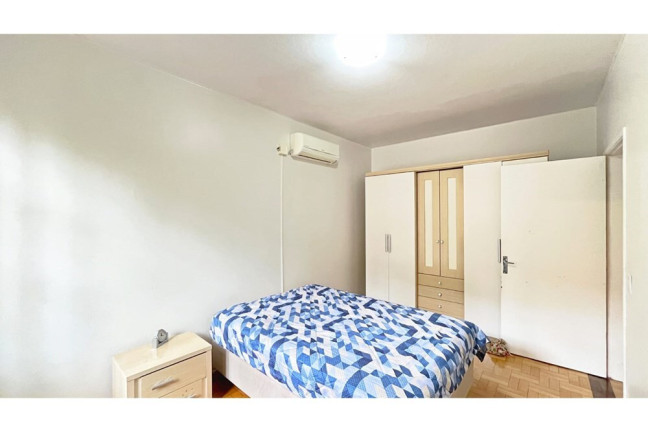 Imagem Apartamento com 3 Quartos à Venda, 100 m² em São João - Porto Alegre