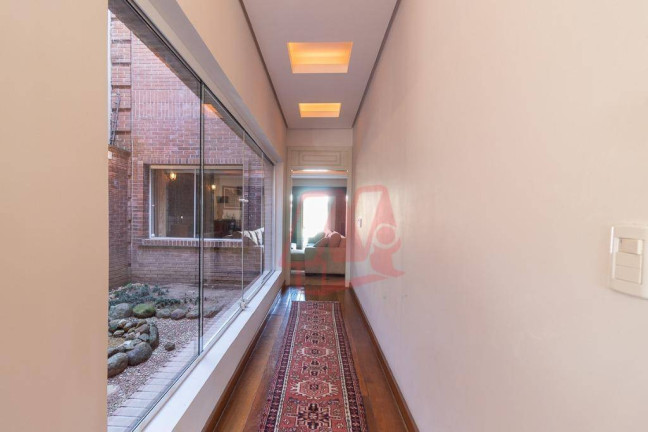 Imagem Casa com 4 Quartos à Venda, 727 m² em Vila Jardim - Porto Alegre