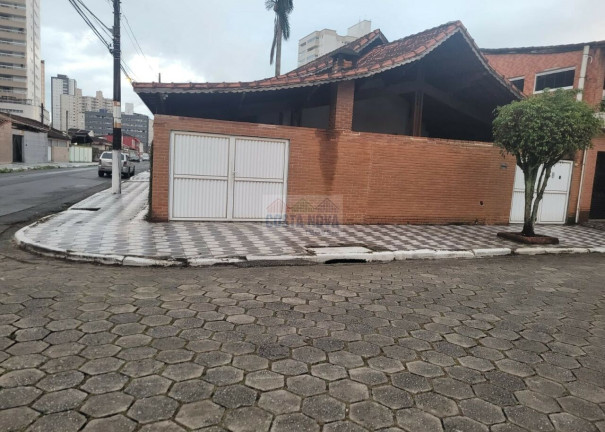 Casa com 3 Quartos à Venda, 200 m² em Aviação - Praia Grande