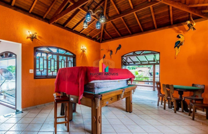 Imagem Sobrado com 6 Quartos à Venda, 451 m² em Canto Do Forte - Praia Grande