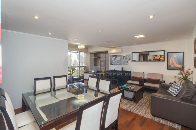 Imagem Apartamento com 3 Quartos à Venda, 110 m² em Moinhos De Vento - Porto Alegre
