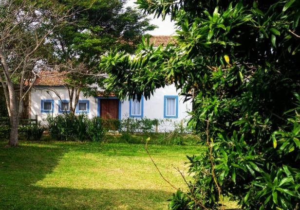 Imagem Casa com 2 Quartos à Venda, 400 m² em São João Do Rio Vermelho - Florianópolis Imagem Casa com 2 Quartos à Venda, 400 m² em São João Do Rio Vermelho - Florianópolis