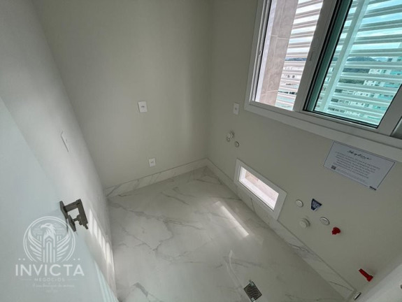 Imagem Apartamento com 4 Quartos à Venda, 150 m² em Pioneiros - Balneário Camboriú