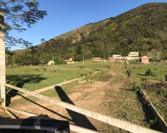 Imagem Terreno à Venda, 450 m² em Sampaio Correia - Saquarema Imagem Terreno à Venda, 450 m² em Sampaio Correia - Saquarema