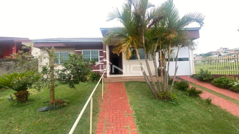 Casa com 3 Quartos à Venda, 100 m² em Pinheirinho - Pato Branco